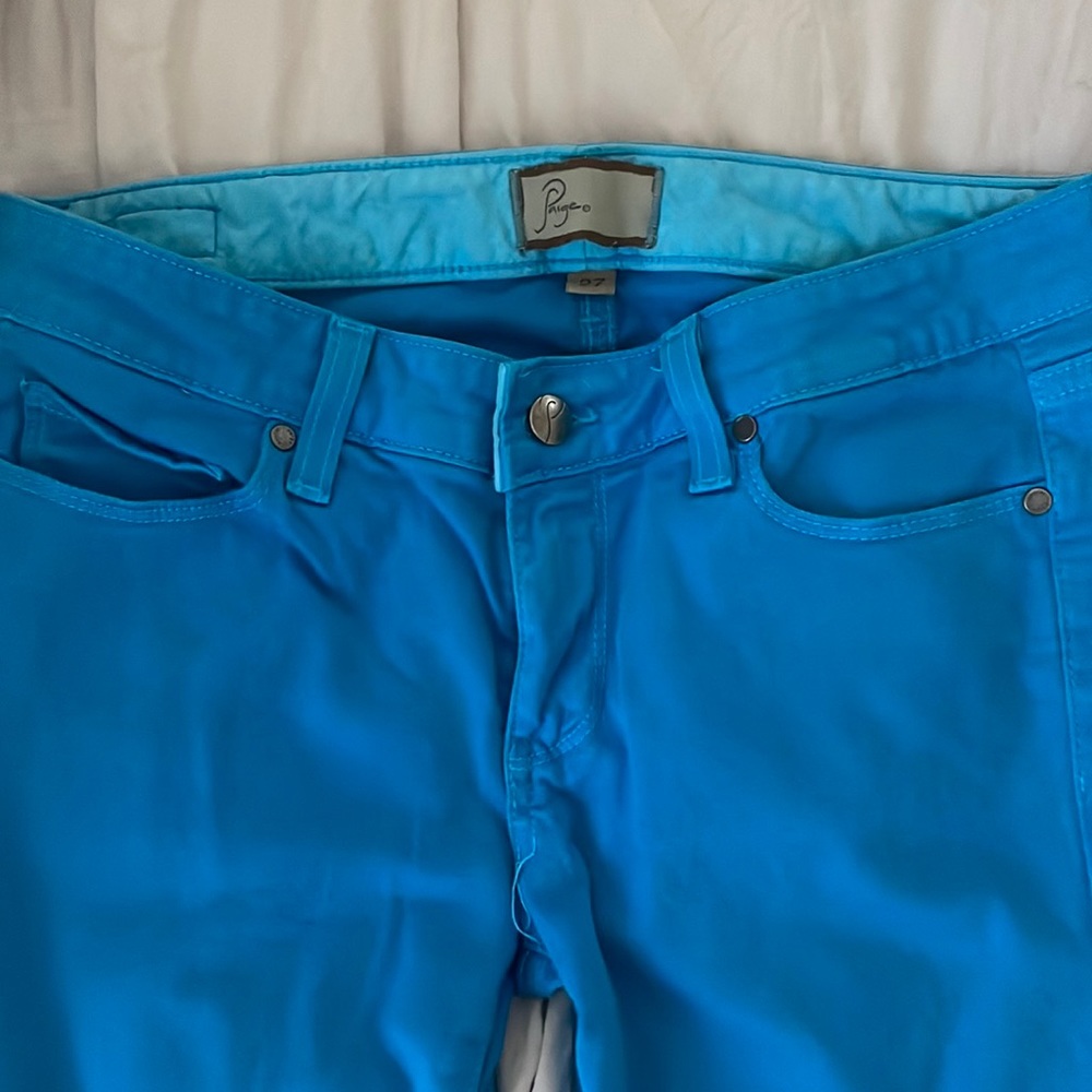 Paige denim, gorgeous rich turquoise blue jeans. Sz 27